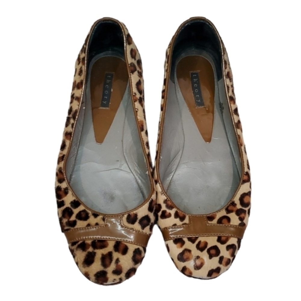 Theory Womens Comfort Animal print Loafer Calf hair Slip on flats shoes sz 36/6